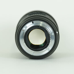 Nikon AF-S NIKKOR 24-70mm f/2.8E ED VR Nikon AF-S NIKKOR 24-70mm f/2.8E ED VR