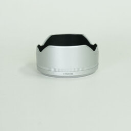 Panasonic LUMIX G VARIO 35-100mm / F4.0-5.6 ASPH. / MEGA O.I.S.