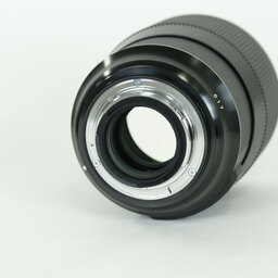 SIGMA 135mm F1.8 DG HSM｜Art [ニコンF用]