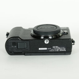 Panasonic LUMIX DC-GX7MK3 ブラック