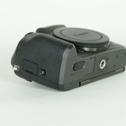 Canon EOS M5 Canon EOS M5