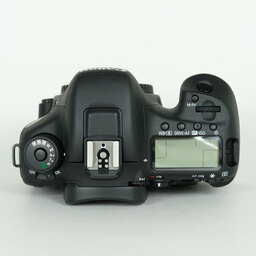 Canon EOS 7D Mark II Canon EOS 7D Mark II