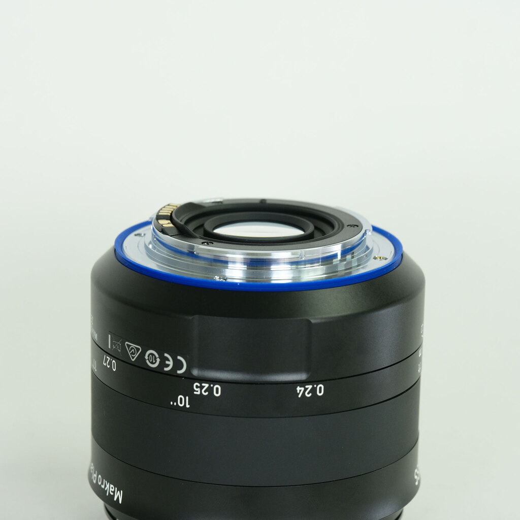 Carl Zeiss Milvus 50mm F2 M ZE [キヤノンEF用]