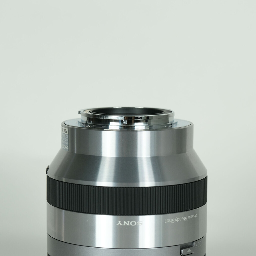 SONY E18-200mm F3.5-6.3 OSS SEL18200 SONY E18-200mm F3.5-6.3 OSS SEL18200