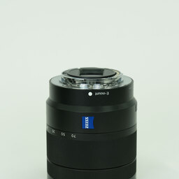 SONY Vario-Tessar T* E 16-70mm F4 ZA OSS SEL1670Z SONY Vario-Tessar T* E 16-70mm F4 ZA OSS SEL1670Z