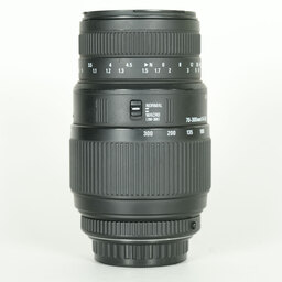 SIGMA 70-300mm F4-5.6 DG MACRO [ペンタックスK用]
