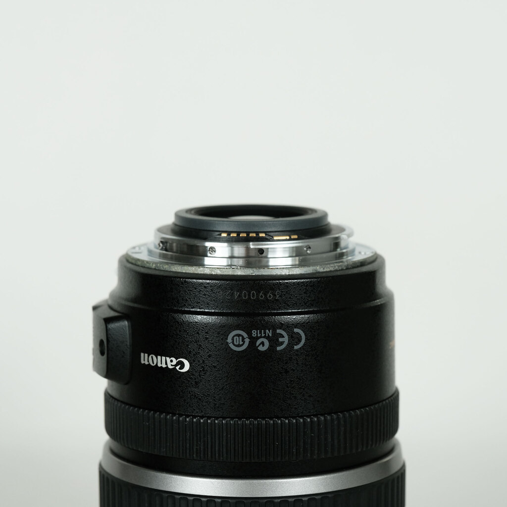 Canon EF-S17-55mm F2.8 IS USM Canon EF-S17-55mm F2.8 IS USM