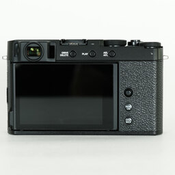 FUJIFILM X-E4