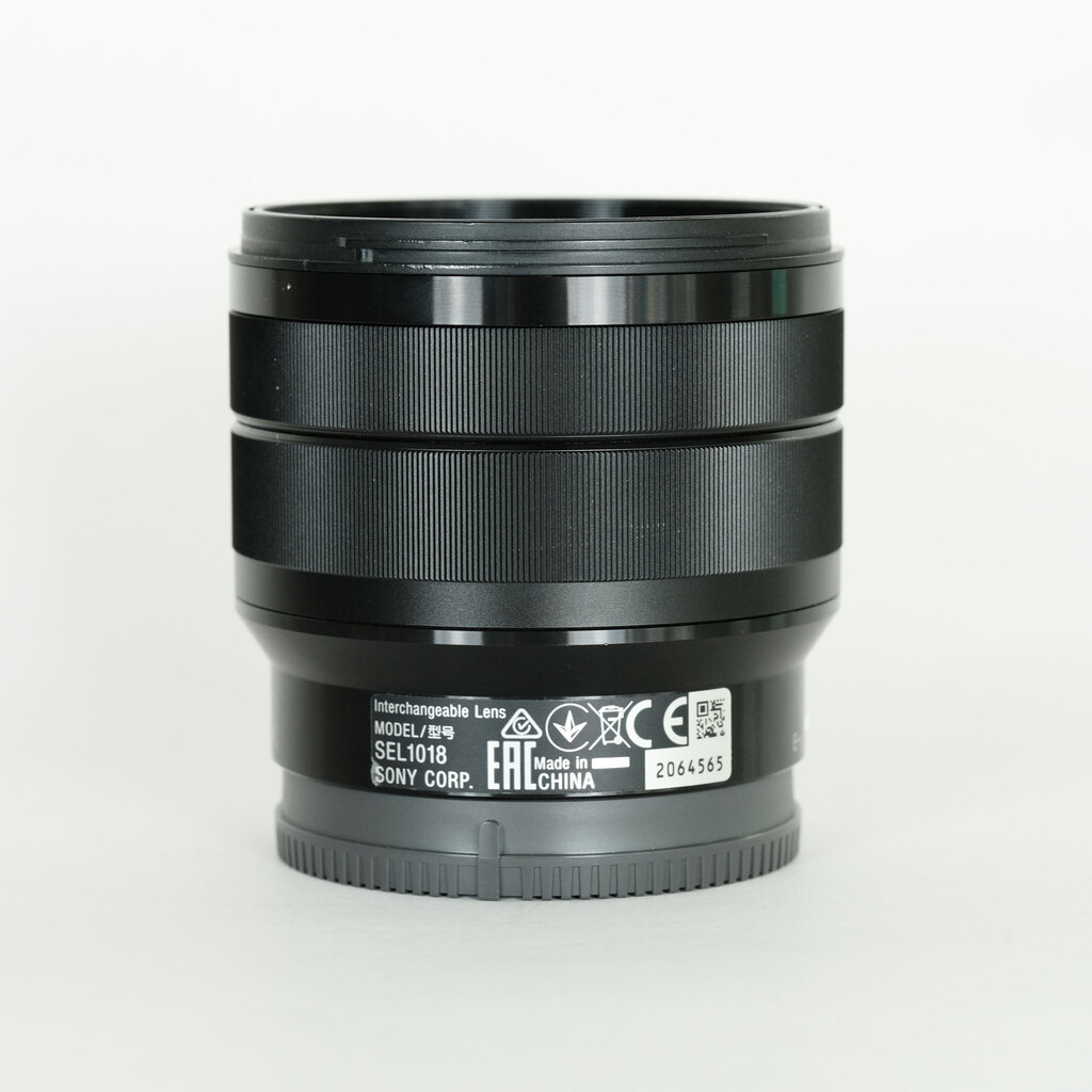 SONY E 10-18mm F4 OSS SEL1018
