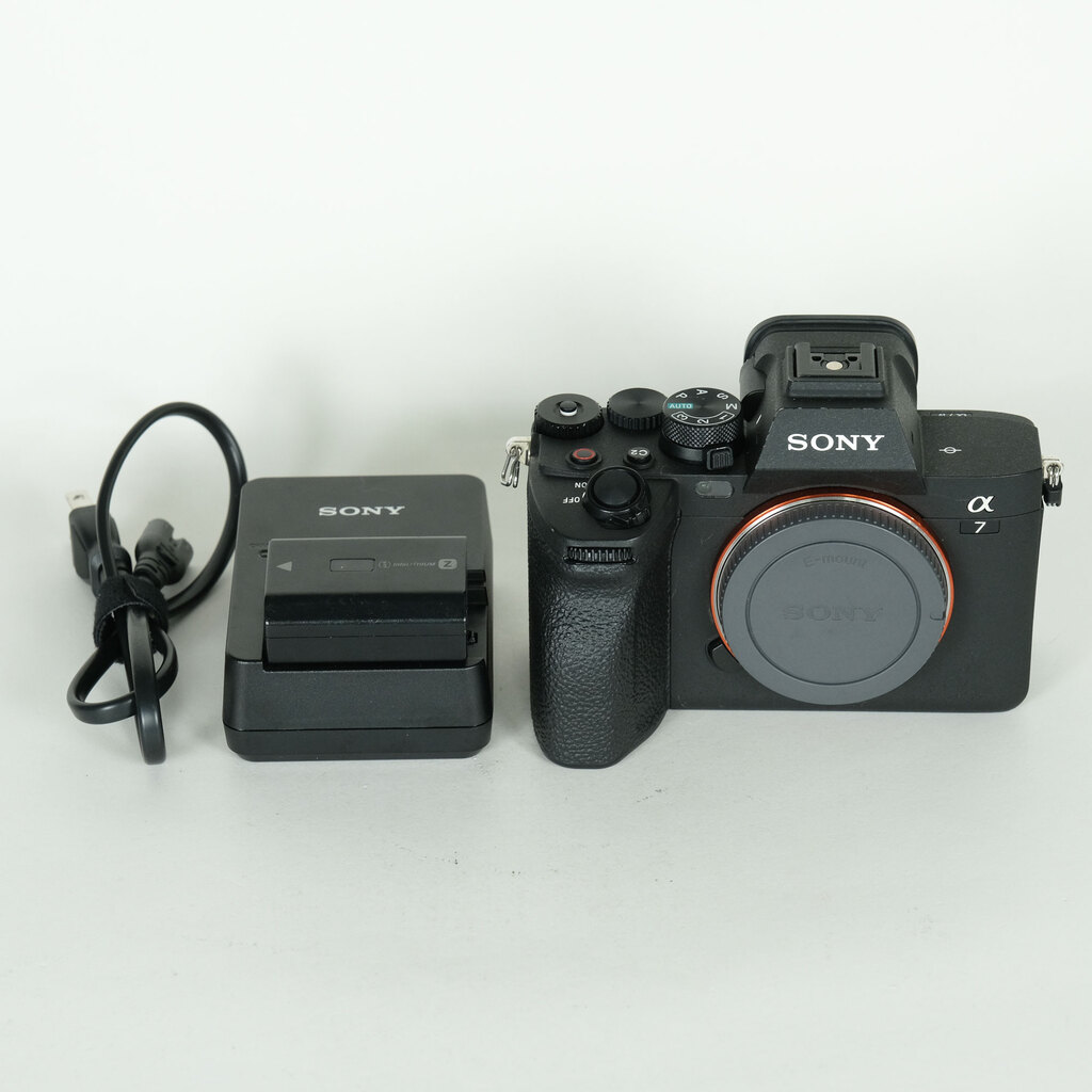SONY α7 IV（ILCE-7M4）の出品 | ONE SCENE（ワンシーン）