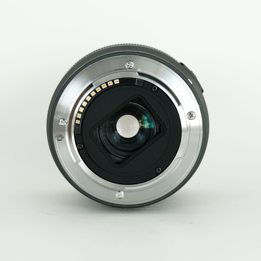 SONY E 18-135mm F3.5-5.6 OSS SEL18135