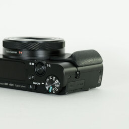 SONY Cyber-shot DSC-RX100M6 SONY Cyber-shot DSC-RX100M6