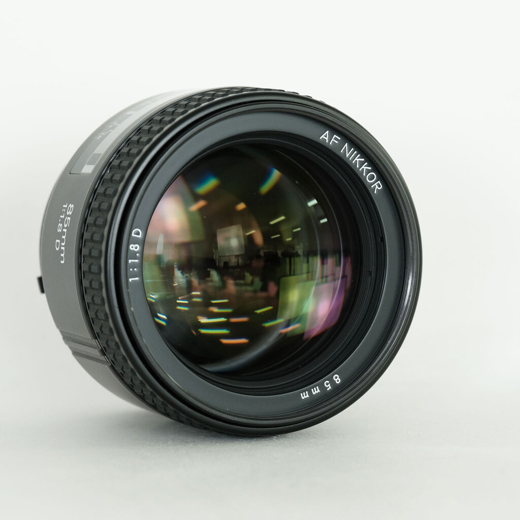 Nikon Ai AF Nikkor 85mm f/1.8D