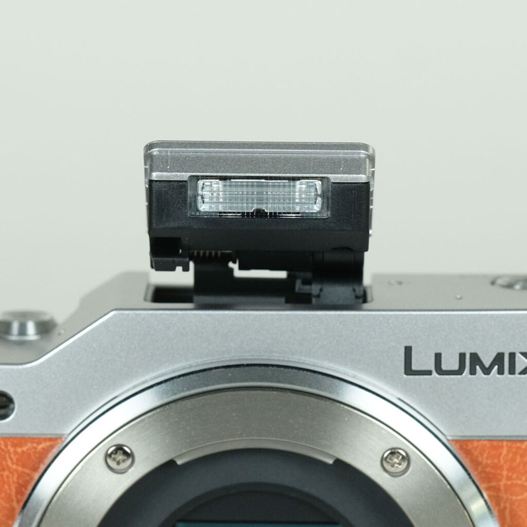 Panasonic LUMIX DC-GF90 ボディ オレンジ