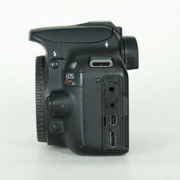 Canon EOS Kiss X7