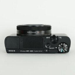 SONY Cyber-shot DSC-RX100M6