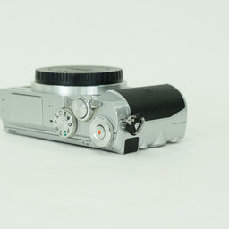 Nikon Nikon1 J5 ボディ シルバー Nikon Nikon1 J5 ボディ シルバー