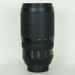 Nikon AF-S VR Zoom-Nikkor 70-300mm F4.5-5.6G IF-ED