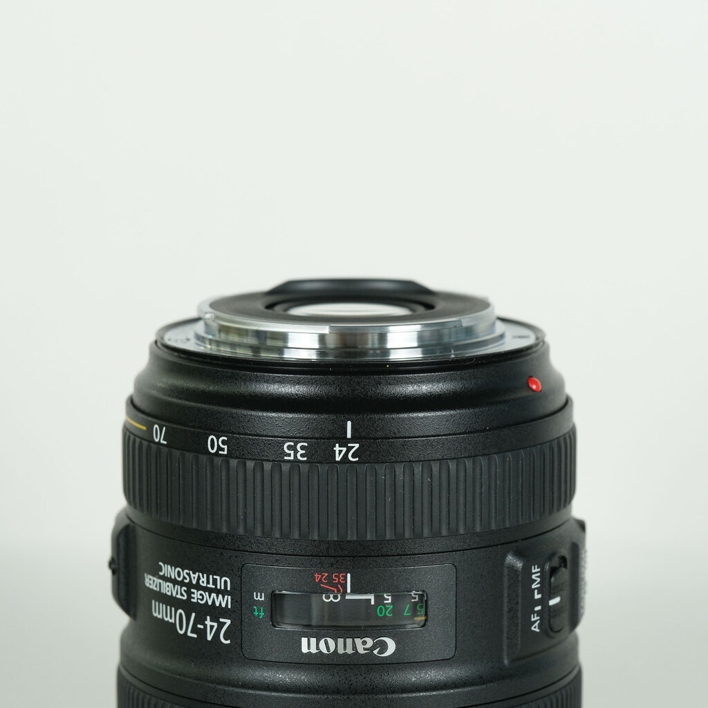 Canon EF24-70mm F4L IS USMの出品 | ONE SCENE（ワンシーン）