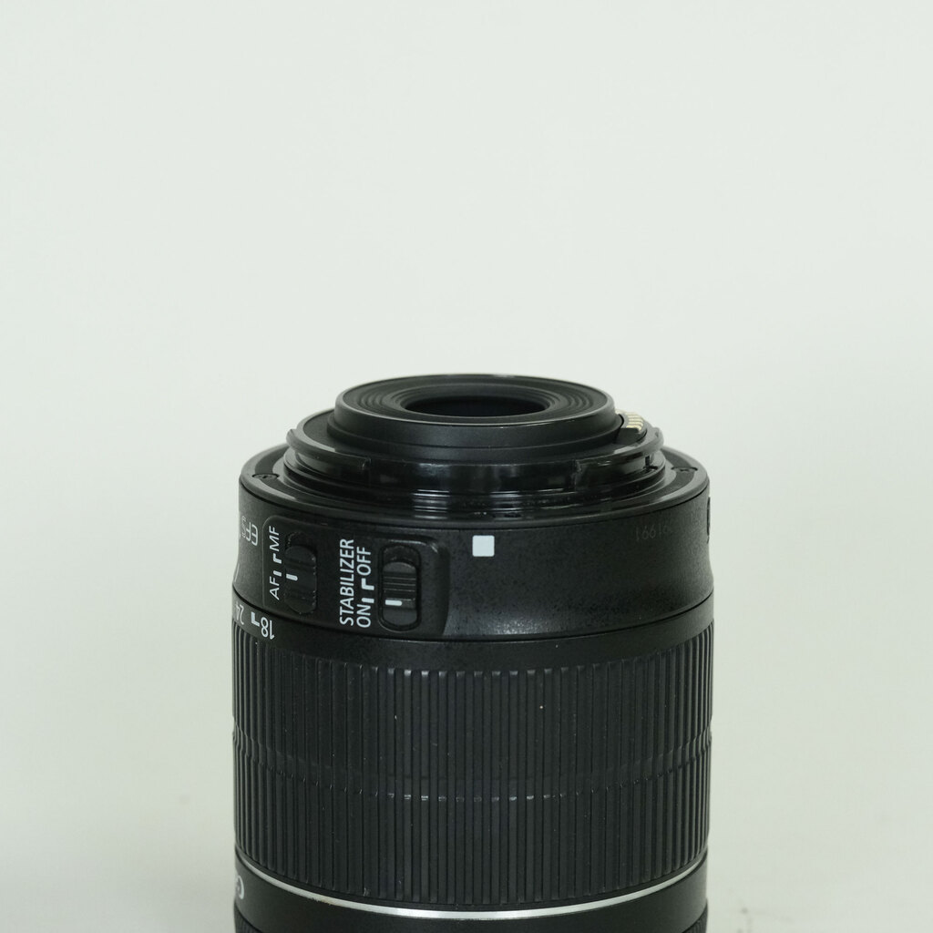 Canon EF-S18-55mm F3.5-5.6 IS STM
