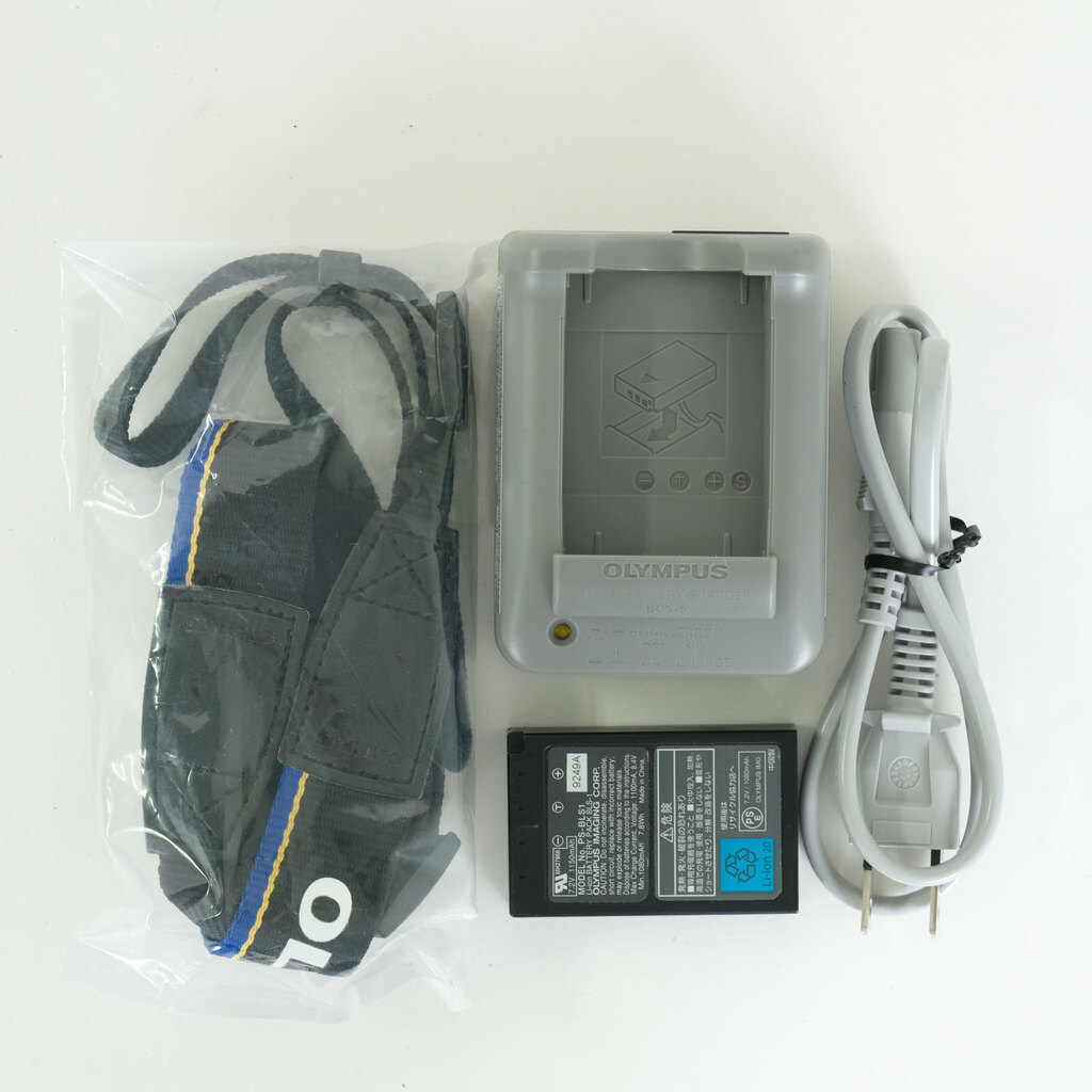 OLYMPUS OM-D E-M10 Mark III