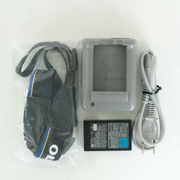 OLYMPUS OM-D E-M10 Mark III