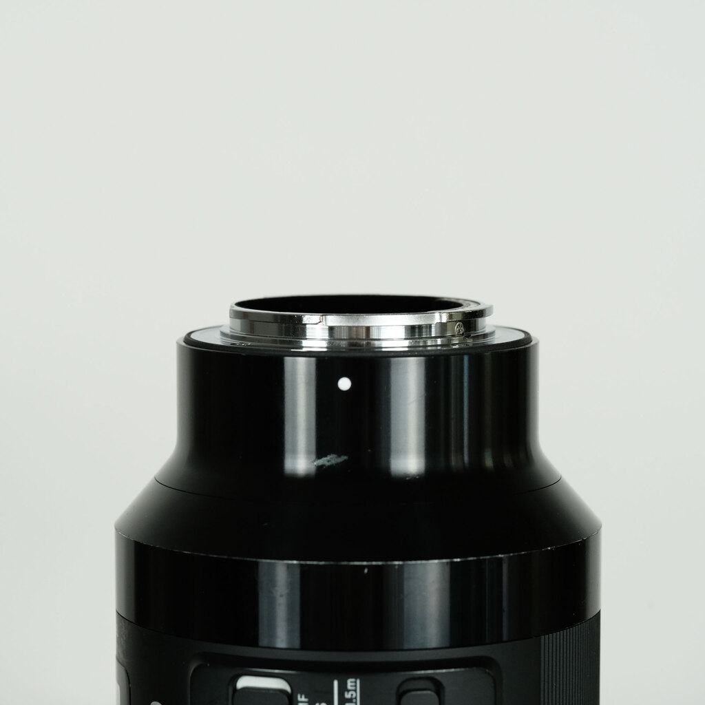 SIGMA Art 135mm F1.8 DG HSM  (ソニーE用)