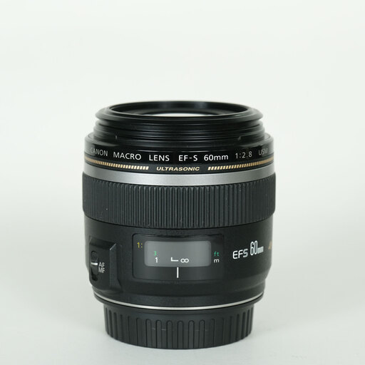 Canon EF-S60mm F2.8 マクロ USM