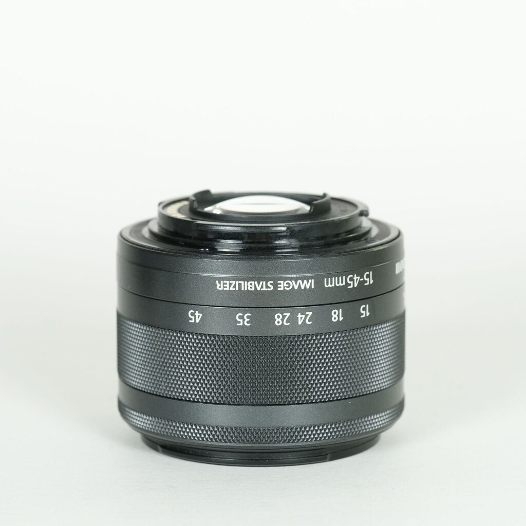 Canon EF-M15-45mm F3.5-6.3 IS STM