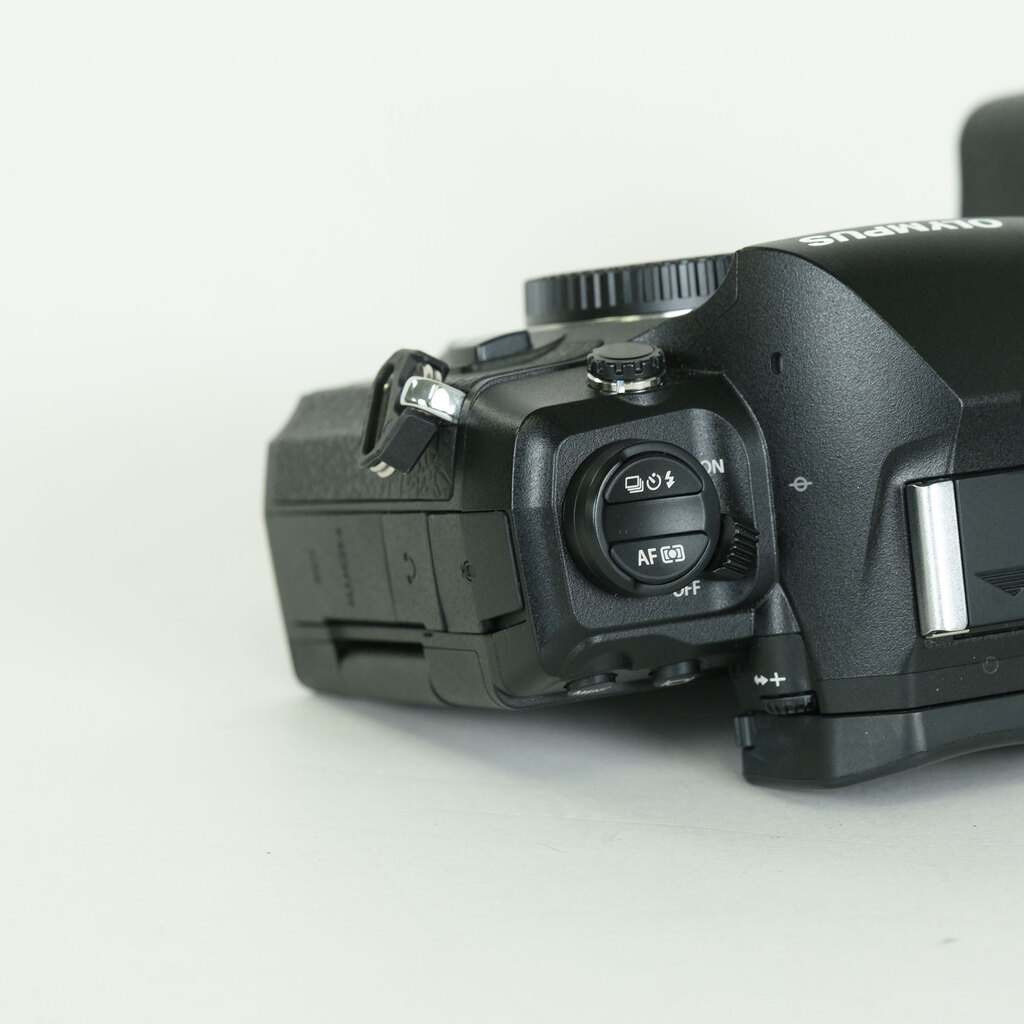 OM SYSTEM OM-1 OM SYSTEM OM-1
