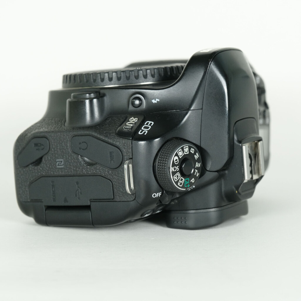 Canon EOS 80D Canon EOS 80D