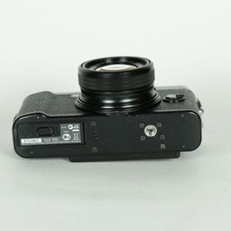 FUJIFILM X10 ブラック FUJIFILM X10 ブラック