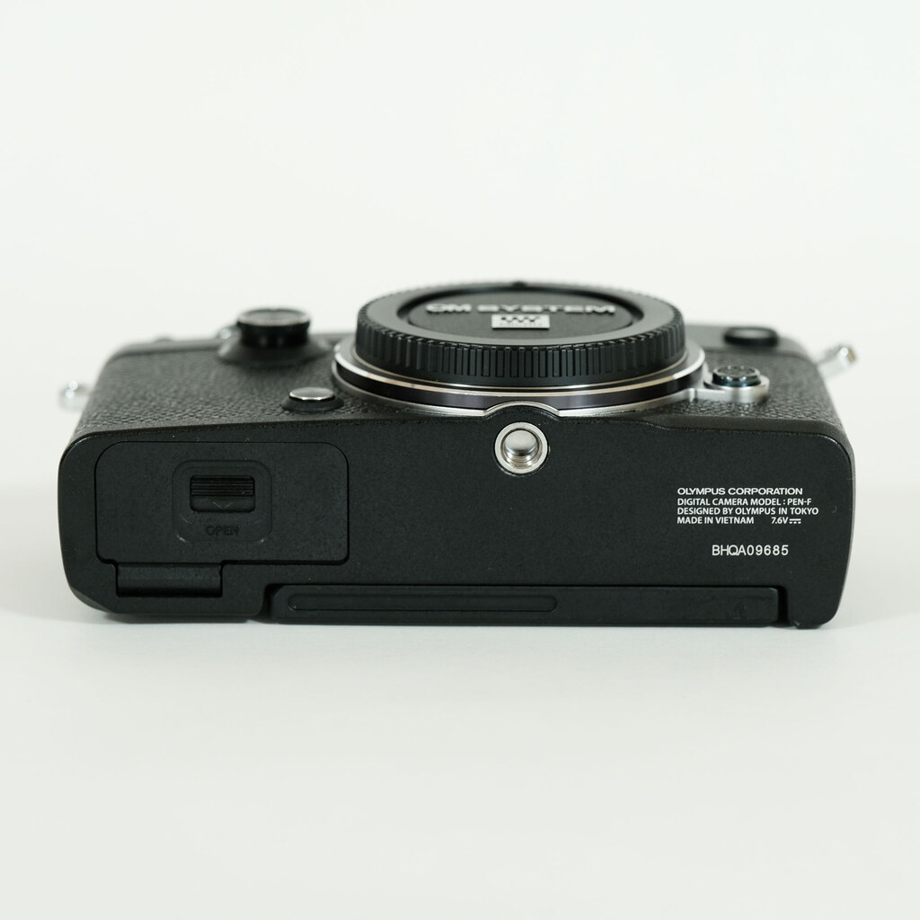 OLYMPUS pen Ｆ　完動品　ボディのみ　NO251961 分解整備済み OLYMPUS pen F 完動品 ボディのみ NO251961 分解整備済み