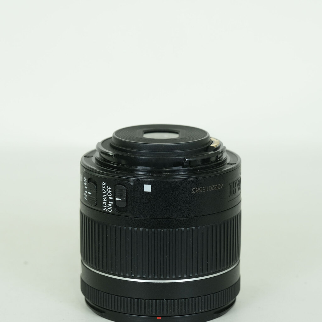 Canon EF-S18-55mm F4-5.6 IS STM Canon EF-S18-55mm F4-5.6 IS STM