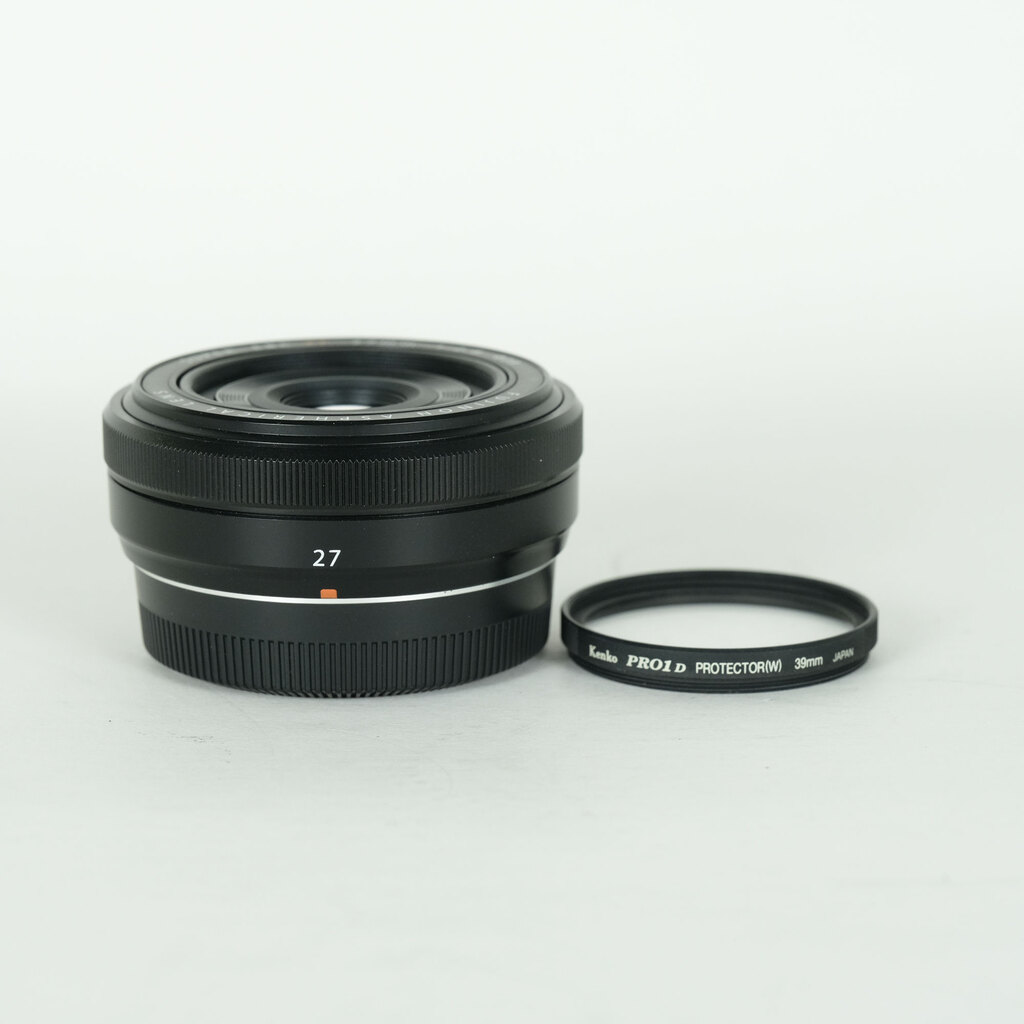 FUJIFILM XF27mmF2.8