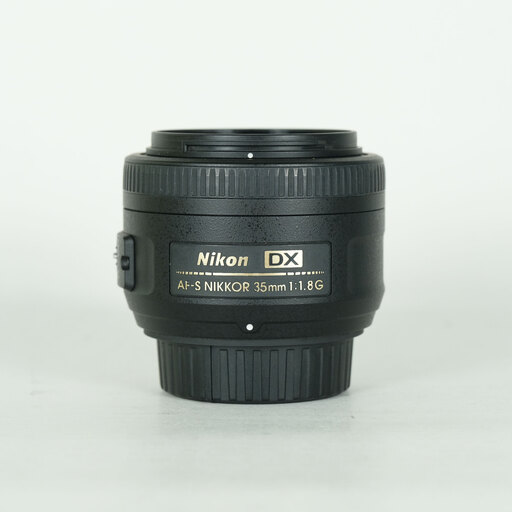 Nikon AF-S DX NIKKOR 35mm f/1.8Gを徹底解説。作例からレビューまで