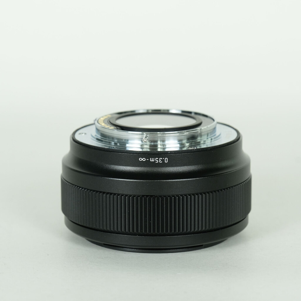 SG-image AF 35mm F2.2（ソニーE用） ブラックの出品 | ONE SCENE