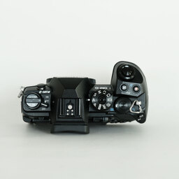 OLYMPUS OM-D E-M1 Mark II