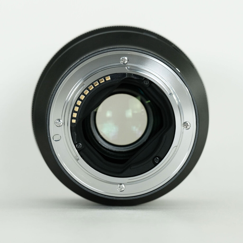 SONY FE 85mm F1.8 SEL85F18