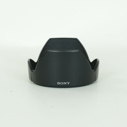 SONY E18-200mm F3.5-6.3 OSS LE SEL18200LE