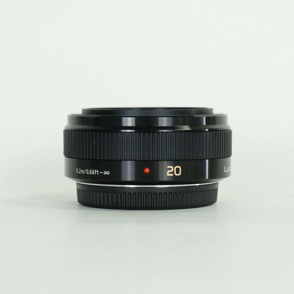 Panasonic LUMIX G 20mm F1.7 II ASPH. Panasonic LUMIX G 20mm F1.7 II ASPH.