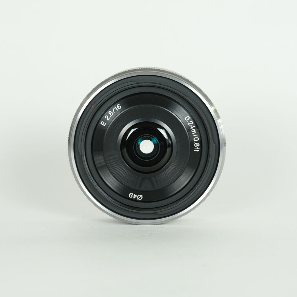SONY E 16mm F2.8 SEL16F28