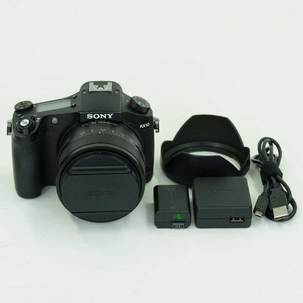 SONY Cyber-shot DSC-RX10