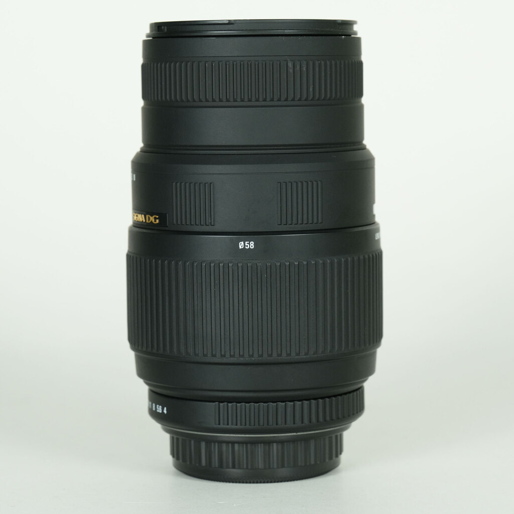 SIGMA 70-300mm F4-5.6 DG MACRO [ペンタックスK用]