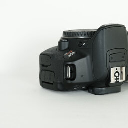 Canon EOS Kiss X6i　ボディ