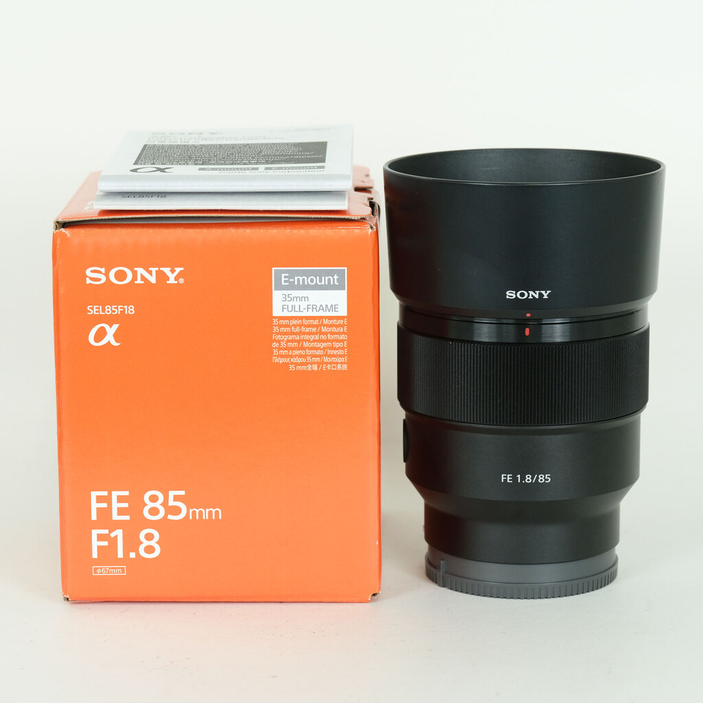 SONY FE 85mm F1.8 SEL85F18