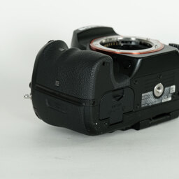 SONY α99II（ILCA-99M2）