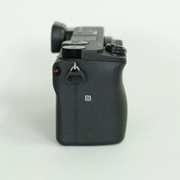 SONY α6400(ILCE-6400) SONY α6400(ILCE-6400)