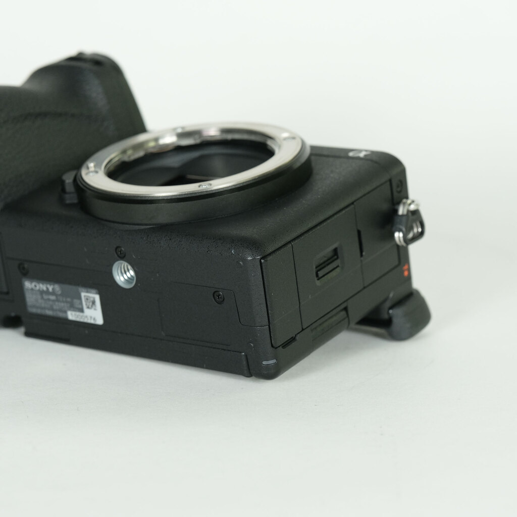 SONY α6700（ILCE-6700）