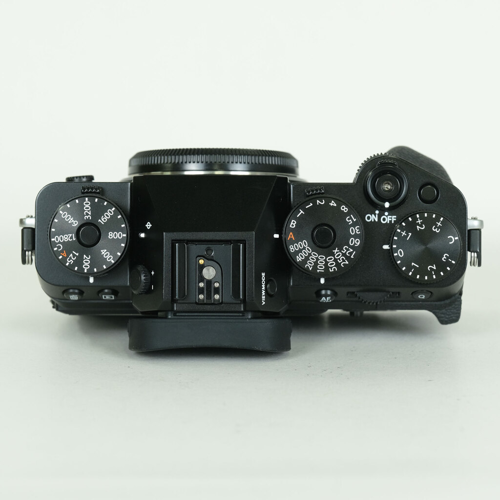 FUJIFILM X-T5